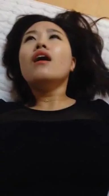Binor Amoy Berbulu Lebat