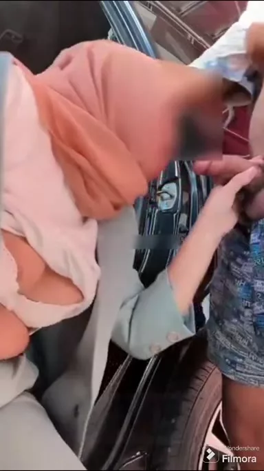 Jilbab Eksib Sextape Crot Diluar
