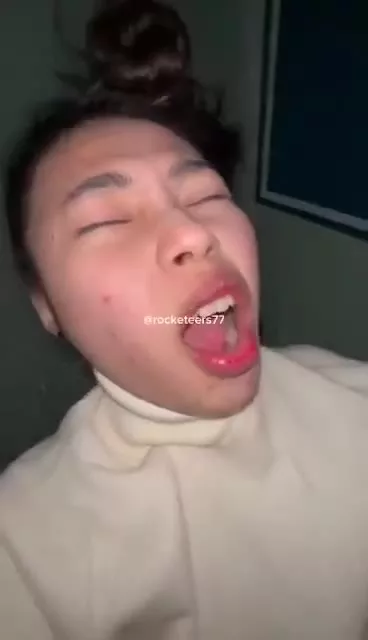 Ekspresi Doi Yang Bikin Nafsu