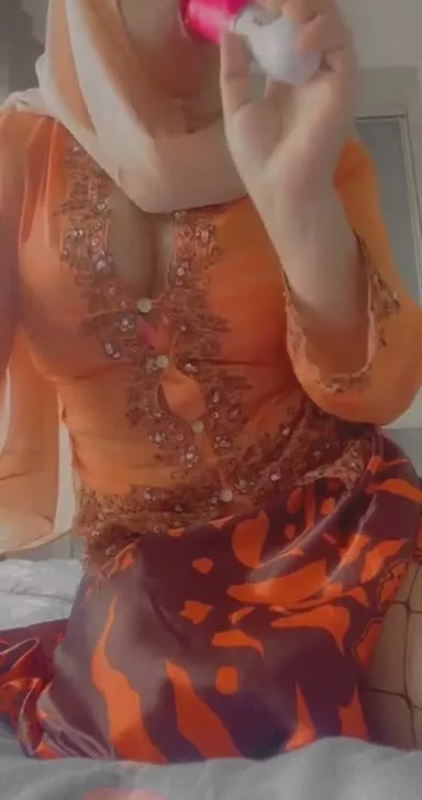 Ukthi Hijab Coklat Sange